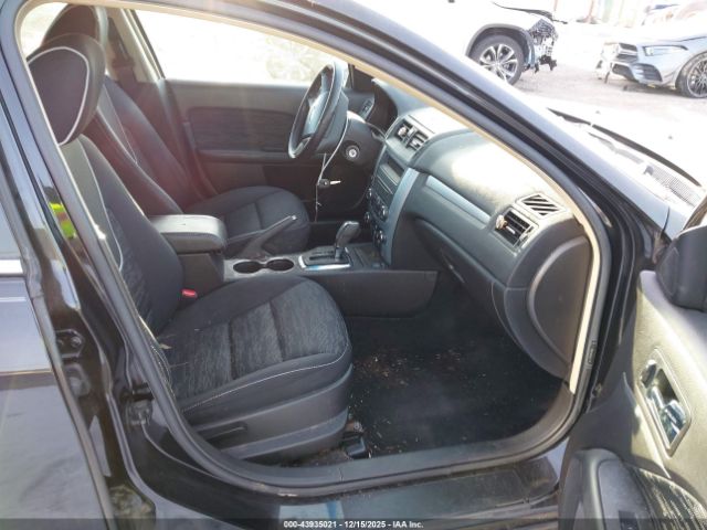 Ford Fusion Se Image 6