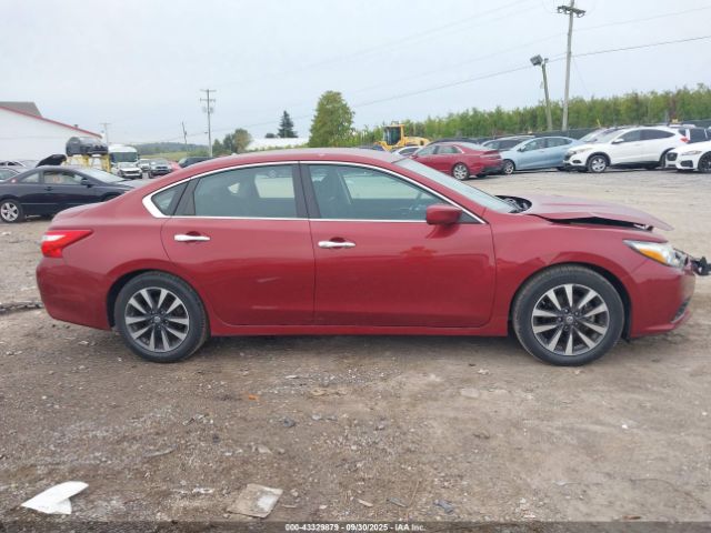 Nissan Altima 2.5 Sv Image 2