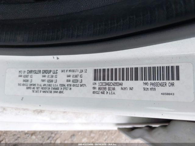 Chrysler 200 Lx Image 13