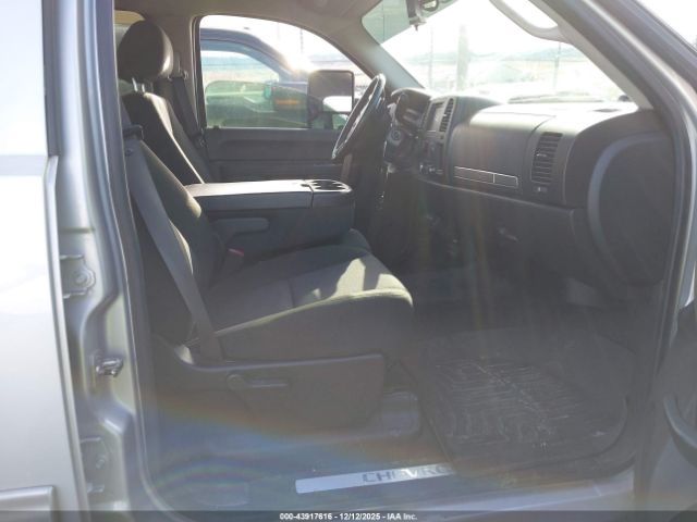 Chevrolet Silverado 1500 Lt Image 6