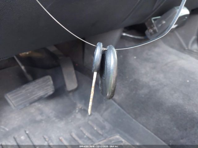 Chevrolet Silverado 1500 Lt Image 4