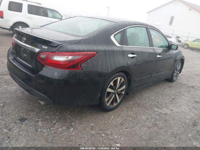 Nissan Altima 2.5 Sr Image 3