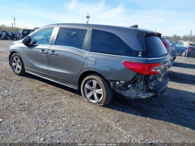 Honda Odyssey Image 3