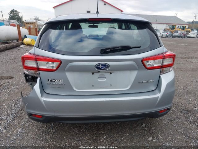 Subaru Impreza 2.0i Image 9