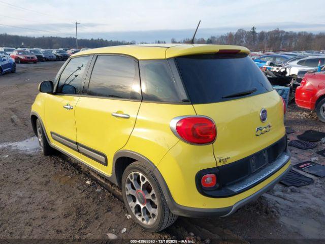 FIAT 500L Trekking Image 3