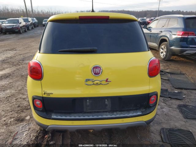 FIAT 500L Trekking Image 12