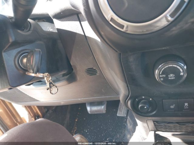 Jeep Wrangler 70th Anniversary Image 7