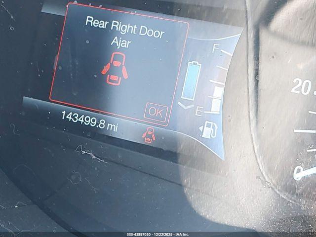 Ford Fusion S Image 12