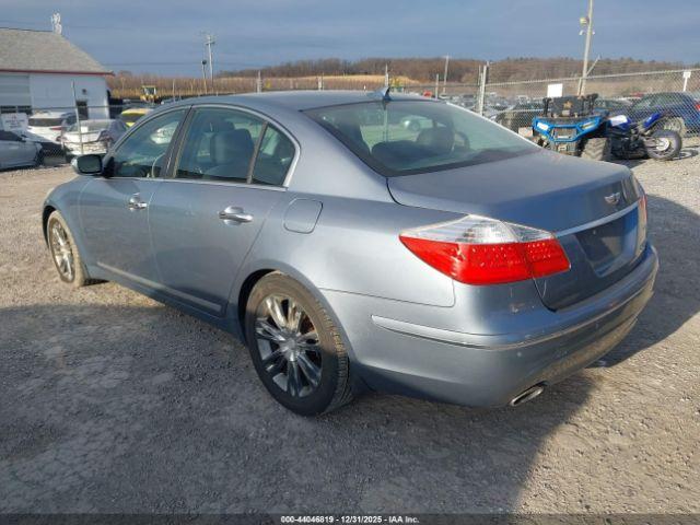 Hyundai Genesis 4.6 Image 11