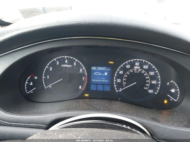 Hyundai Genesis 4.6 Image 5