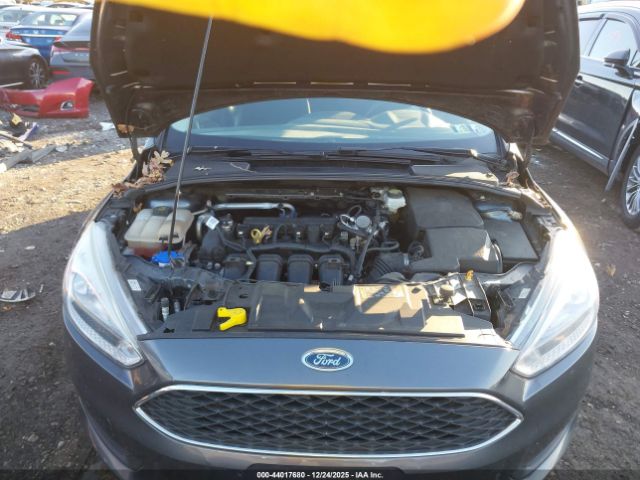 Ford Focus Se Image 6
