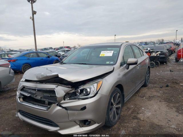 Subaru Legacy 2.5i Limited Image 13