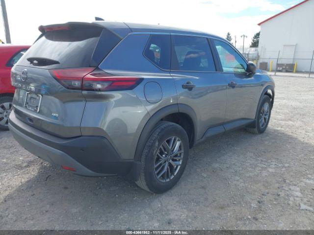 Nissan Rogue S Intelligent Awd Image 10