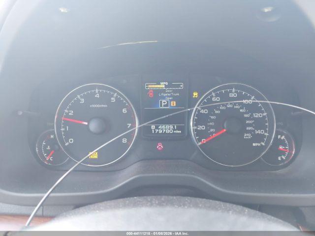 Subaru Outback 2.5i Limited Image 6