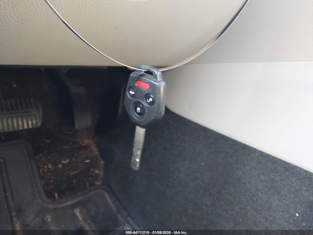 Subaru Outback 2.5i Limited Image 8