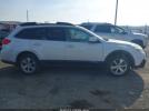 Subaru Outback 2.5i Limited Image 3