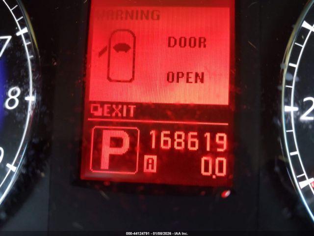 INFINITI Ex Journey Image 9