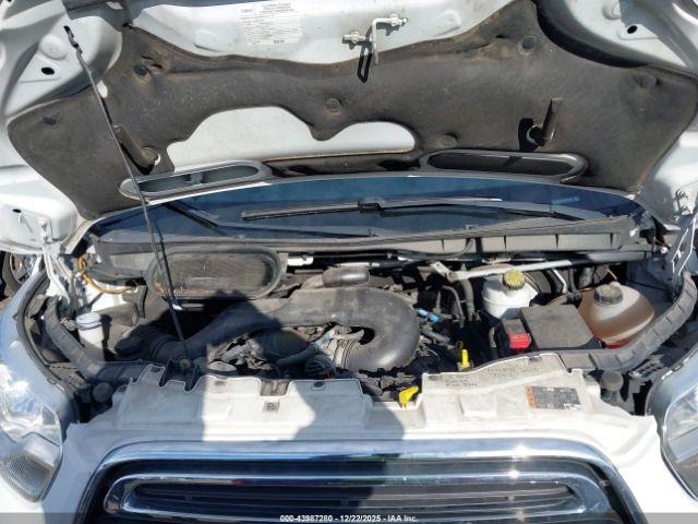 Ford Transit Image 3