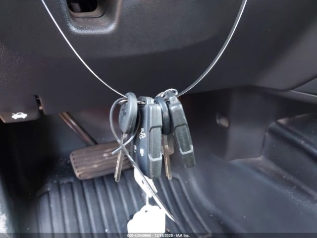 Chevrolet Silverado 1500 4wd  Standard Bed Wt Image 2