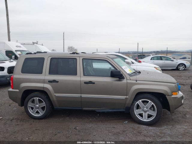 Jeep Patriot Limited Image 2