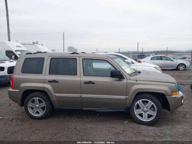 Jeep Patriot Limited Image 2