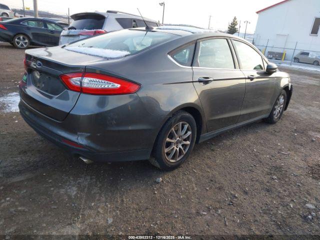 Ford Fusion S Image 12