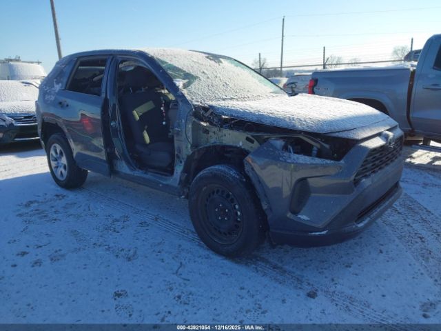 Toyota RAV4 Le Image 1