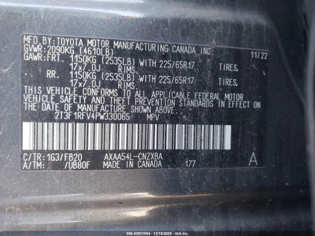 Toyota RAV4 Le Image 11