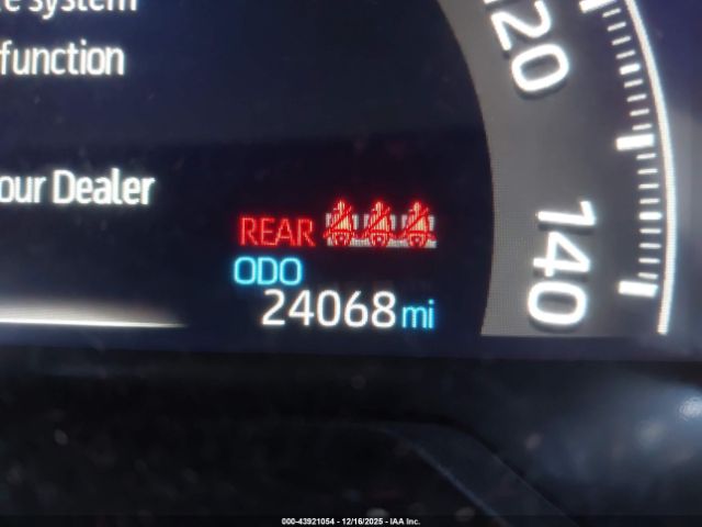 Toyota RAV4 Le Image 9