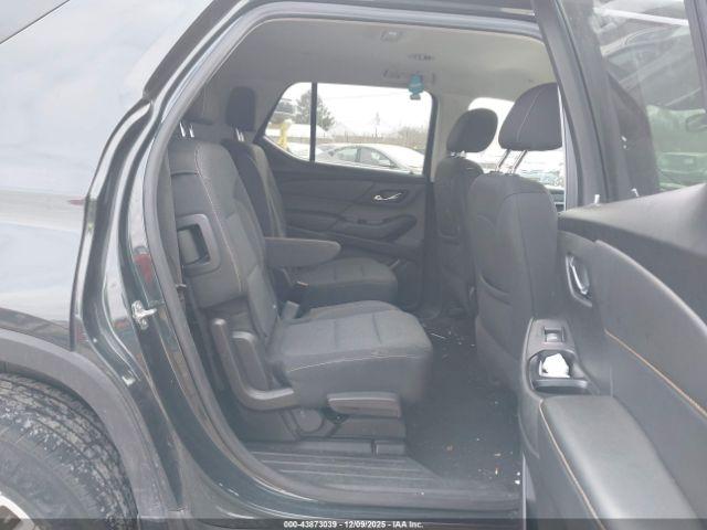 Chevrolet Traverse Awd Lt Cloth Image 3
