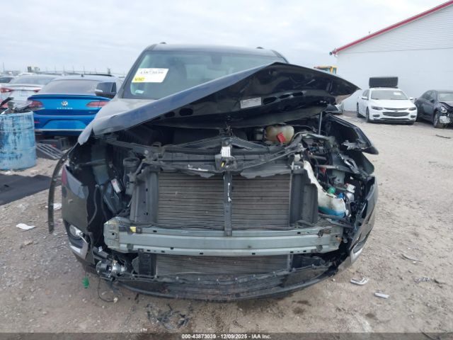 Chevrolet Traverse Awd Lt Cloth Image 5