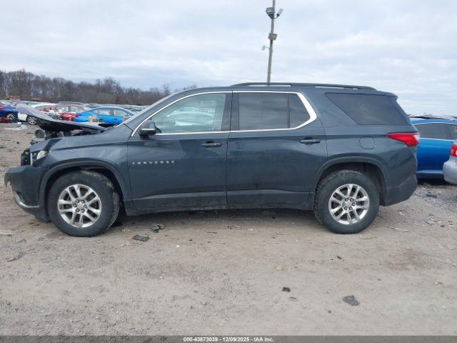 Chevrolet Traverse Awd Lt Cloth Image 9