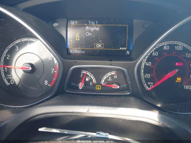 Ford Focus St Image 10