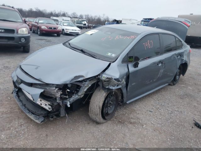 Toyota Corolla Le Image 13