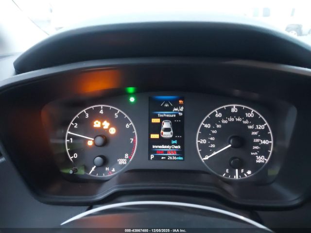 Toyota Corolla Le Image 5