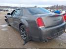 Chrysler 300 S Image 4