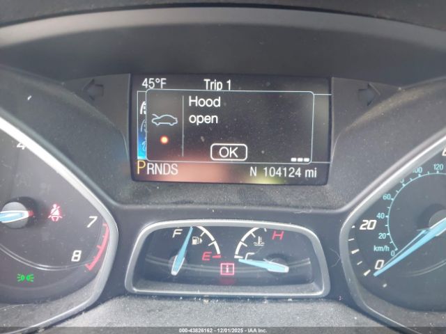 Ford Focus Titanium Image 2